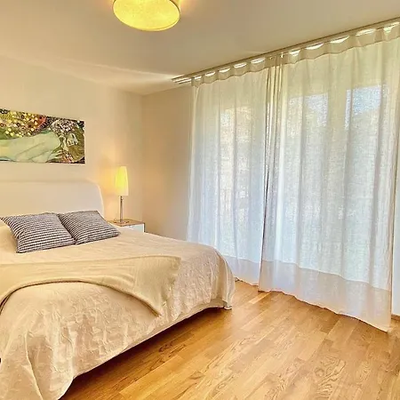 Apartamento Montchoisi, Elegant, Modern And Near The Lake !