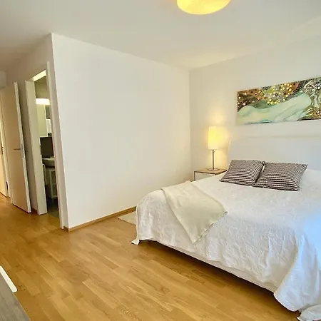 Apartamento Montchoisi, Elegant, Modern And Near The Lake ! *
